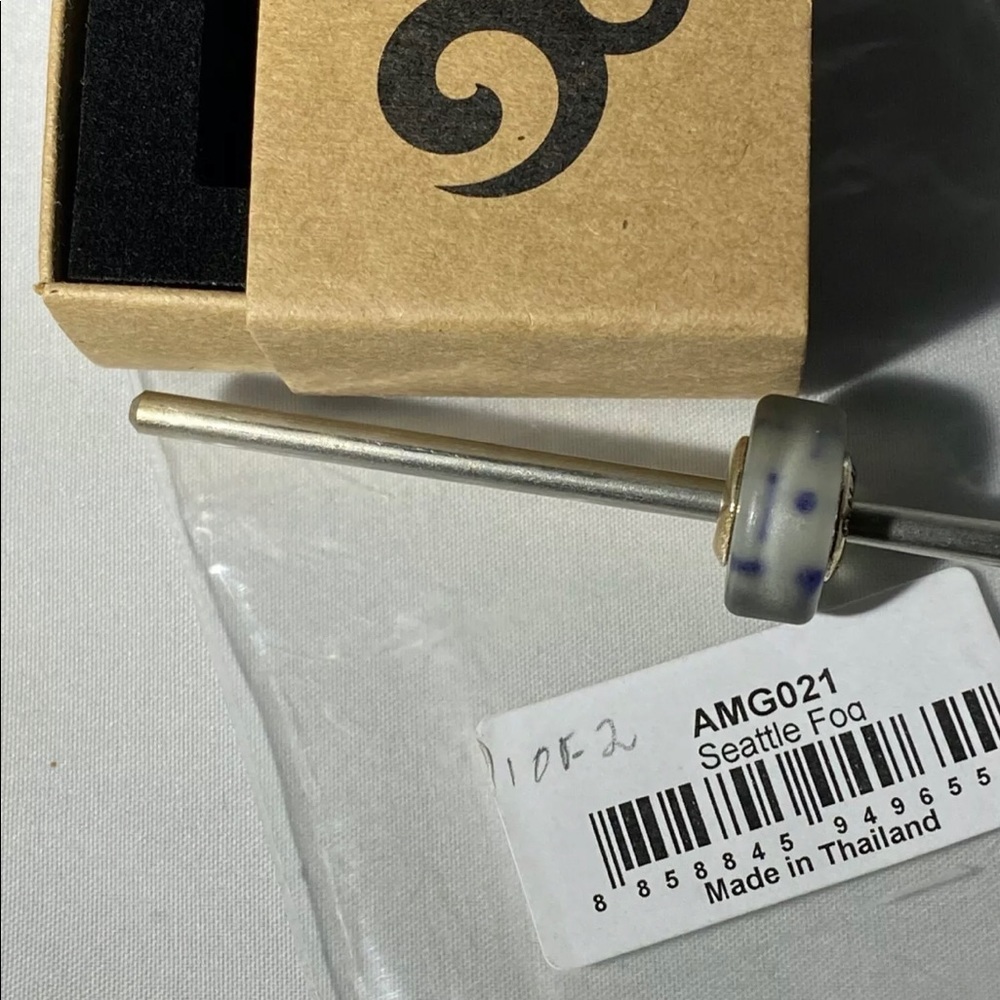 Seattle Fog - OHM - 1 of 2 - NIB w/tags - SE